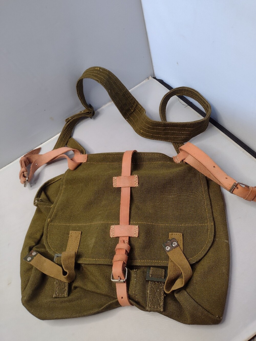 Surplus Romanian Military Shoulder Bag Adjustable Combat Day Pack Messenger P3